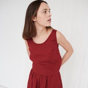 Linenfox Malibu Linen Tank in Burgundy Red